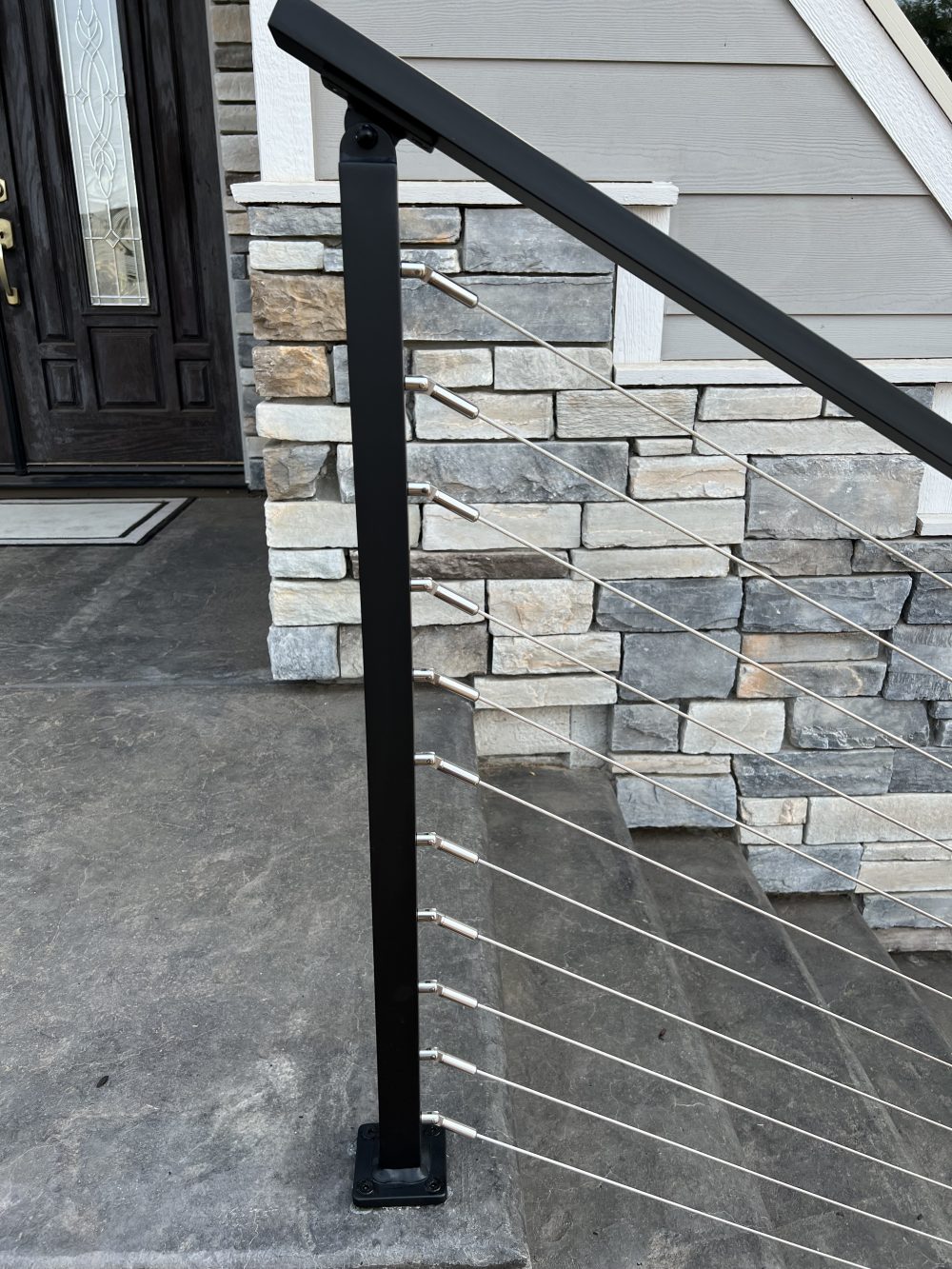 Top Stair End Tool-Less